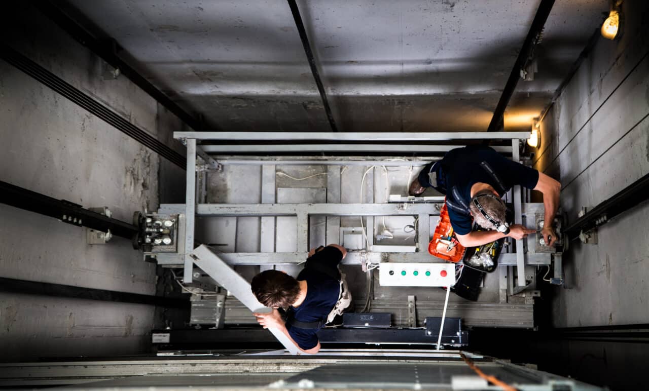 Residential Elevators in Miami: How AI Maintenance Reduces Downtime - High Level Elevator Maintenance For Luxury Apartments