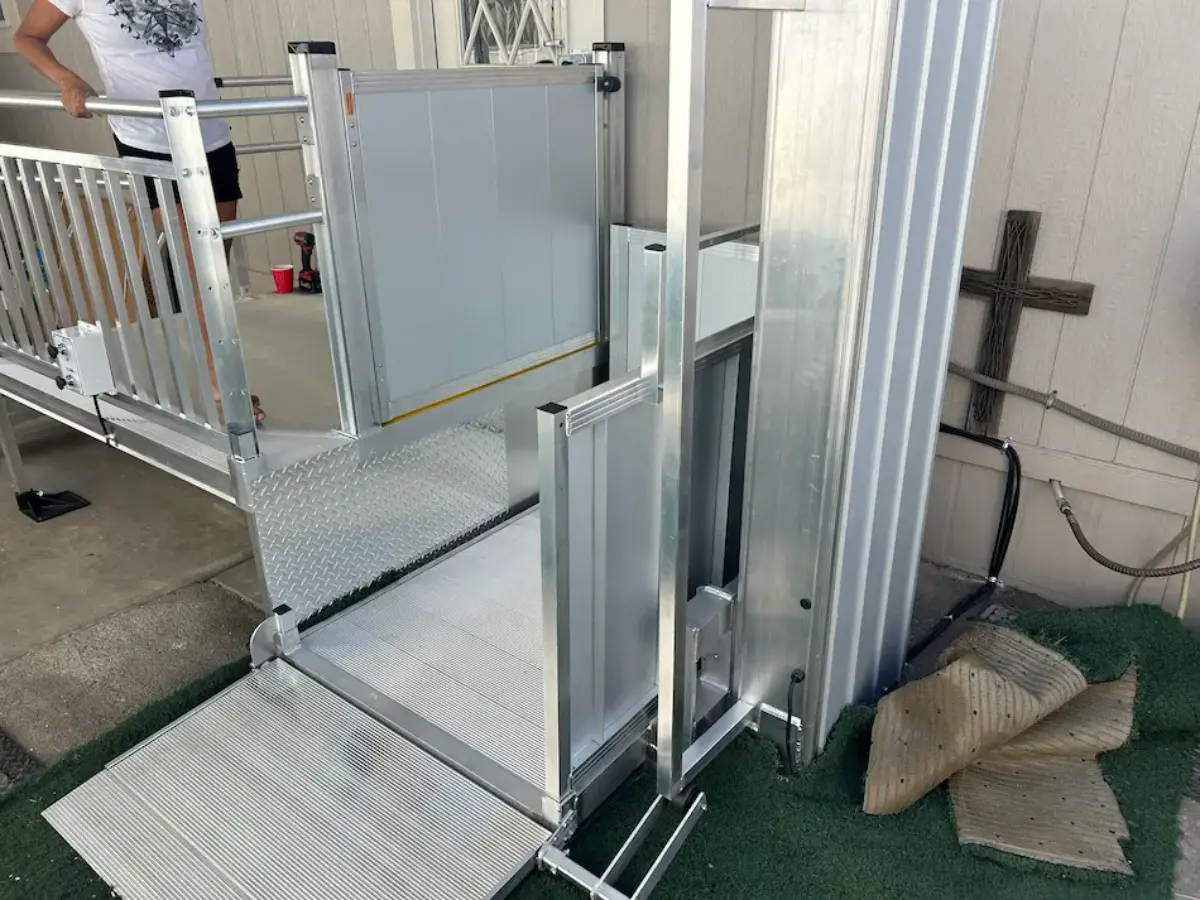 industrial vertical platform lift